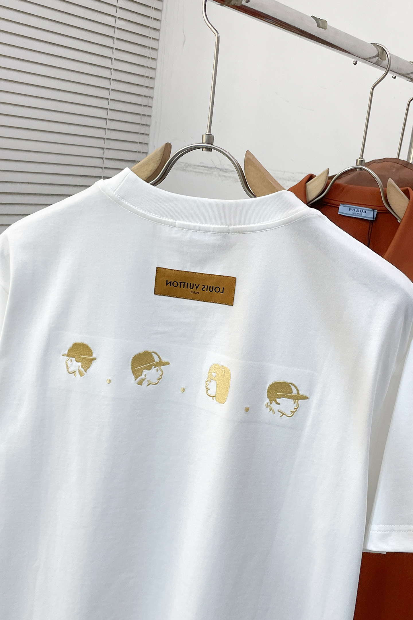 short sleeves